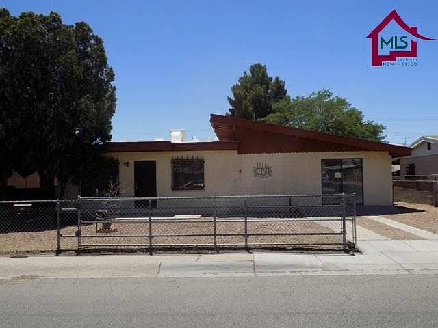 1st image of 1116 Luna St