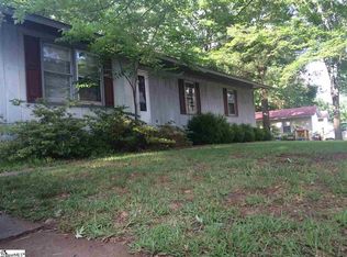 505 W Yellow Wood Dr, Simpsonville, SC 29680