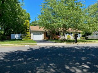 101 Applebey St, Eatontown, NJ 07724