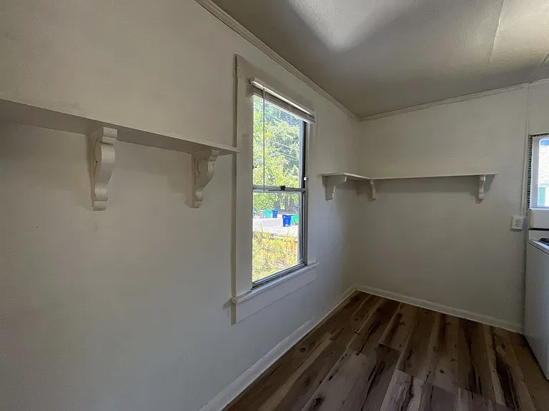 6906 N Newcastle Ave — Photo 12