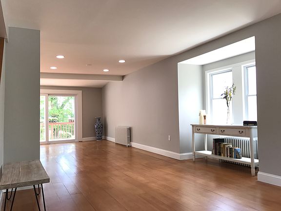 2nd image of 28 Grand Ave