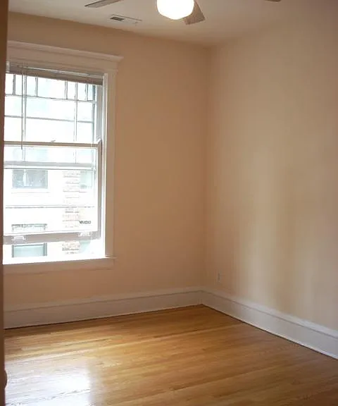 1020 W Wellington Ave #3 — Photo 3