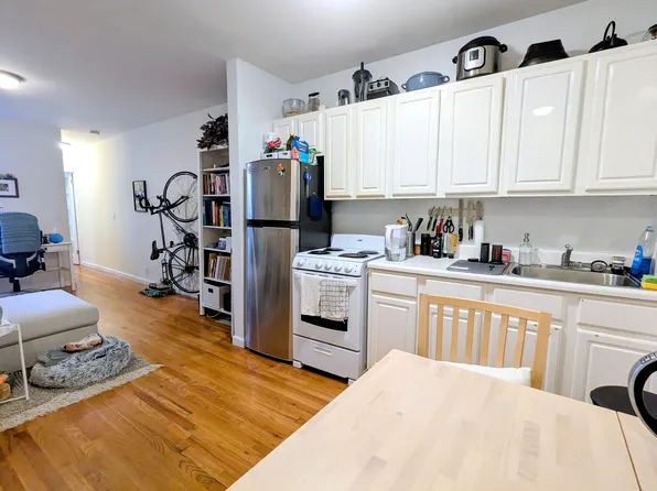 57 West 105th Street 5C image 2 of 12