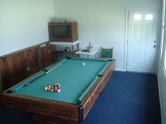 Room to play and the pool table stays!