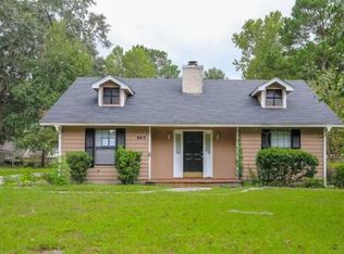 307 Robinson Loop, Richmond Hill, GA 31324