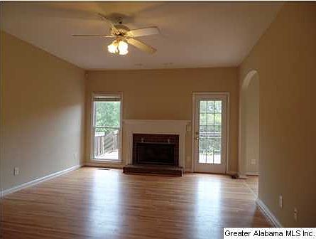 2nd image of 1517 Oak Park Dr