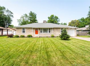 14 Wildwood Rd, Jeffersonville, IN 47130