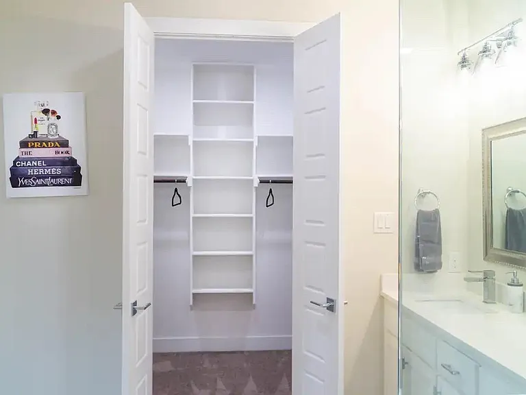 1846 Nomas St #1846 — Photo 22