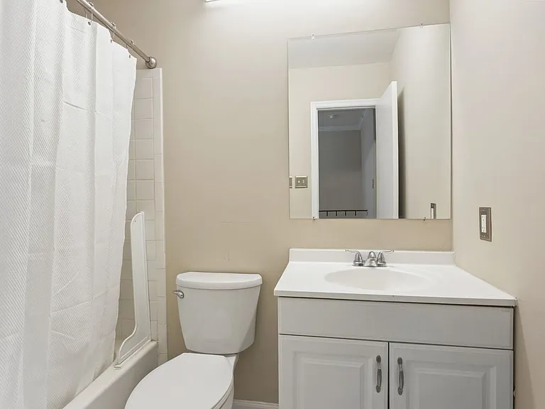 1488 Orleans Ct — Photo 11
