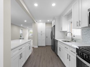 36 N Perkins Ave, Elmsford, NY