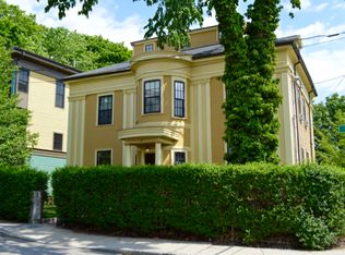 1 Ellis St #2, Boston, MA 02119