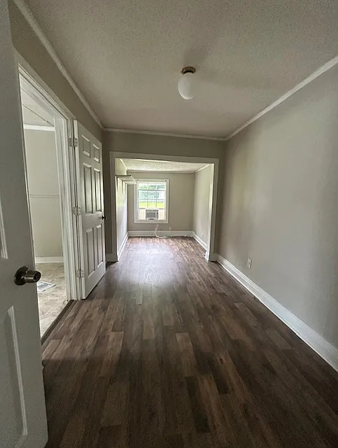 808 N Market St - 1 — Photo 4