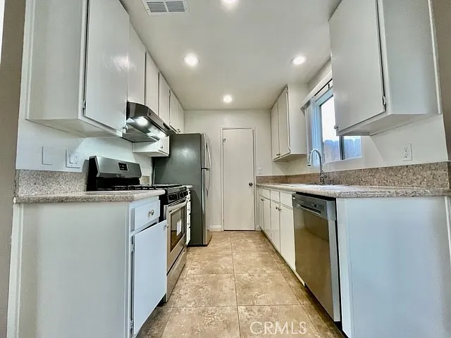 74614 Driftwood Dr #D — Photo 10