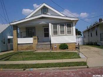 2nd image of 6200 Flowerdale Ave