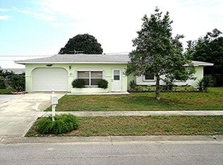 861 Faith St NE, Palm Bay, FL 32905