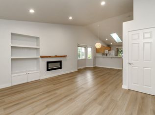 7201 205th Ave E, Bonney Lake, WA 98391