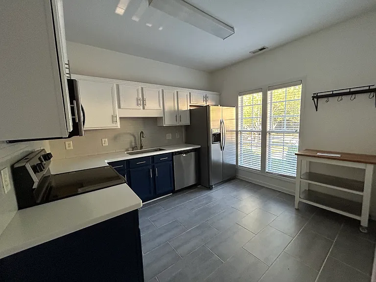 119 Ross Moore Ave — Photo 5