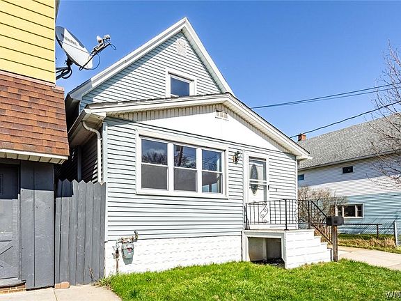 2nd image of 1185 Tonawanda St