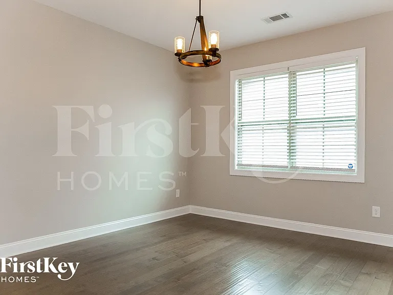 740 Wood Lily Dr — Photo 5
