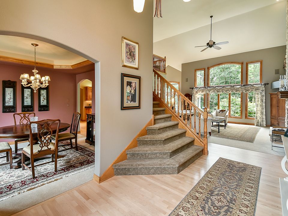 N53W21815 Taylors Woods Dr, Menomonee Falls, WI 53051 Zillow