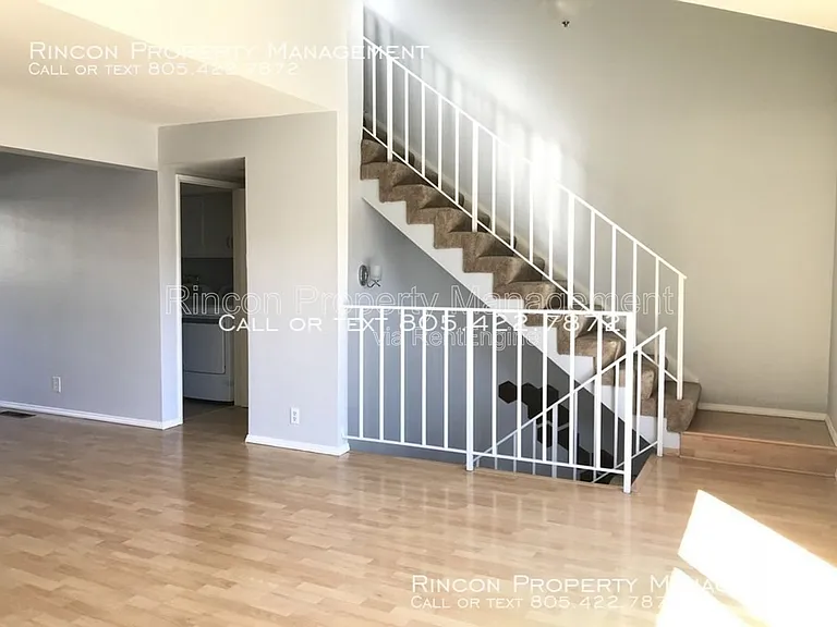751 Warwick Ave — Photo 5