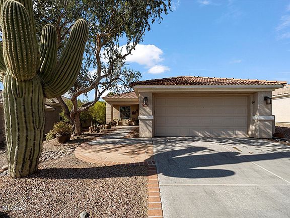 2nd image of 13649 N Gold Cholla Pl