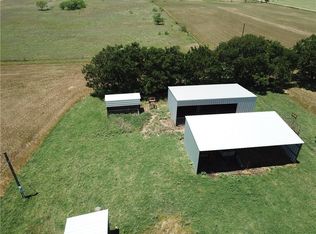 801 Oates Rd, Bridgeport, TX 76426