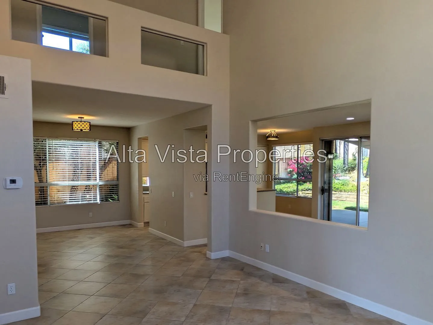 4 bed, 2.5 bath, 1831 sqft, $4,450 — Photo 4