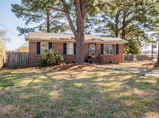 1432 Marshall St, Roanoke Rapids, NC 27870