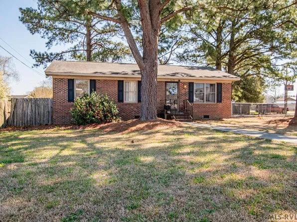 1432 Marshall St, Roanoke Rapids, NC 27870