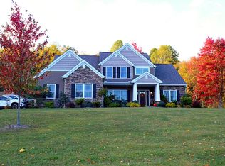 115 Regal Dr, Morgantown, WV