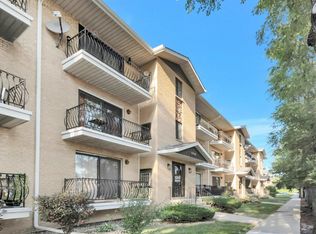 9649 S Harlem Ave APT 2C, Chicago Ridge, IL 60415