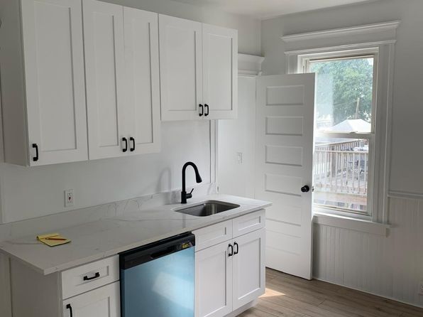 458 Hollister Ave Floor 2