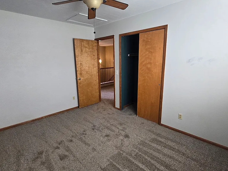 305 Holbrook St — Photo 21