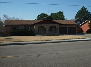 502 W 33rd St, Hays, KS 67601