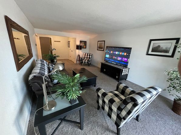 1001 Cedar St #ID1253093P