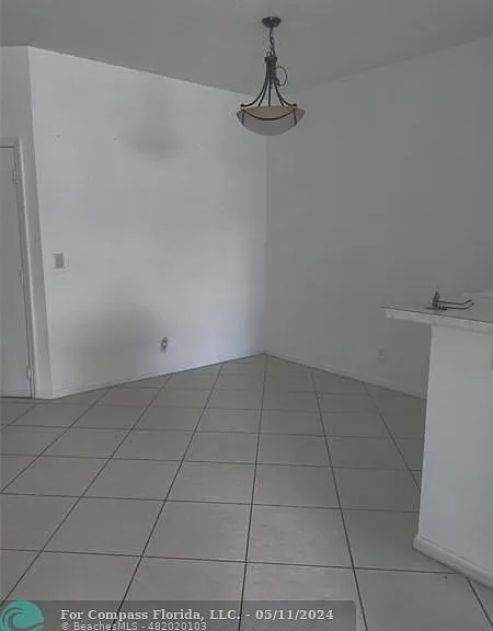 4047 NW 92nd Ave — Photo 6