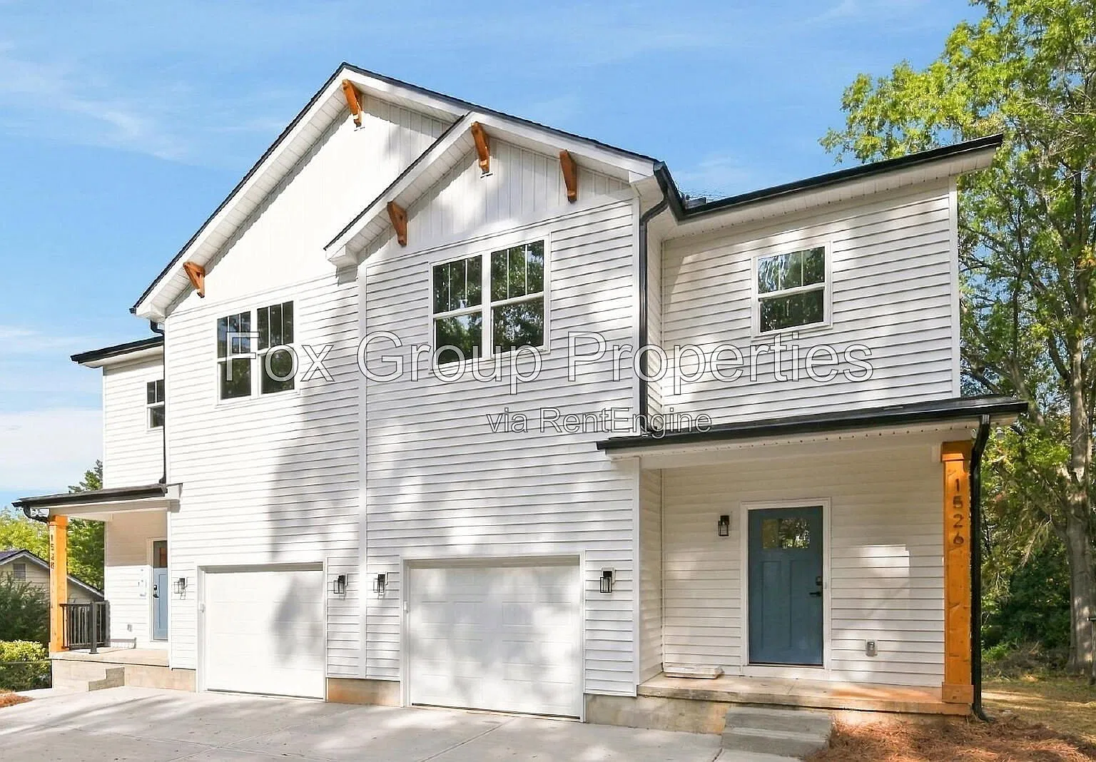 3 bed, 2.5 bath, 2000 sqft, $2,095 — Photo 1