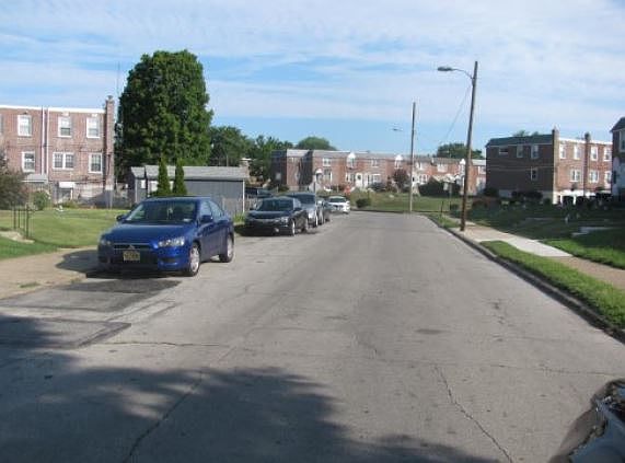 5th image of 808 Oakwood Dr