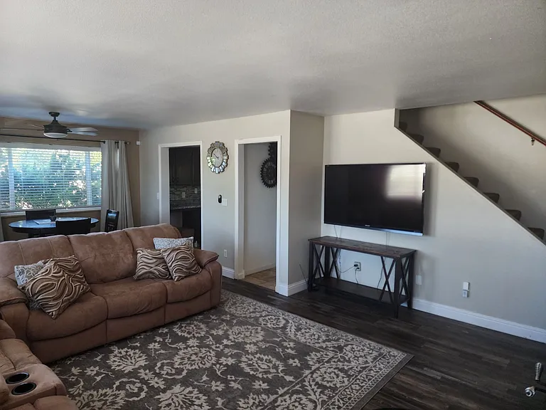 3615 E Root Ave — Photo 2