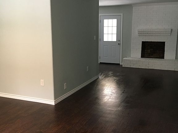 Living, Dining room/Den
