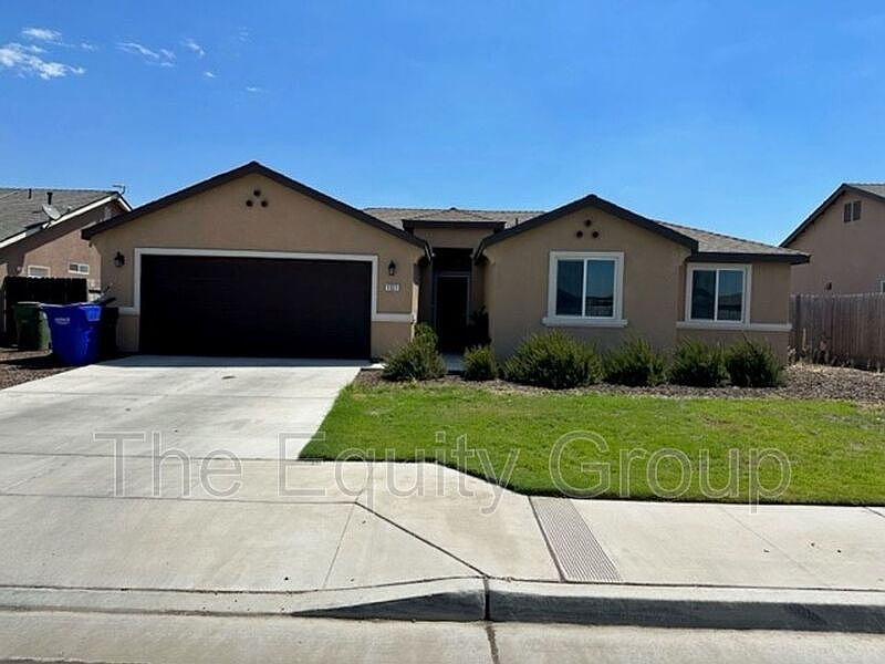 1921 Autumn Dr, Dinuba, CA 93618 Zillow