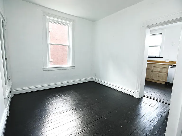 714 Filbert St #2 — Photo 7