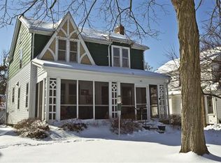 369 Brevoort Rd, Columbus, OH 43214