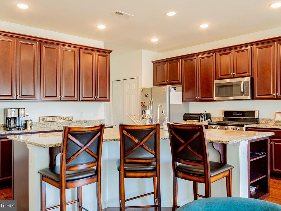 49 Locks Farm Ln, Downingtown, PA 19335 Zillow