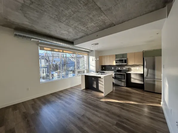 5623 Fenwick St #Aya405, Halifax, NS B3H 1R1
