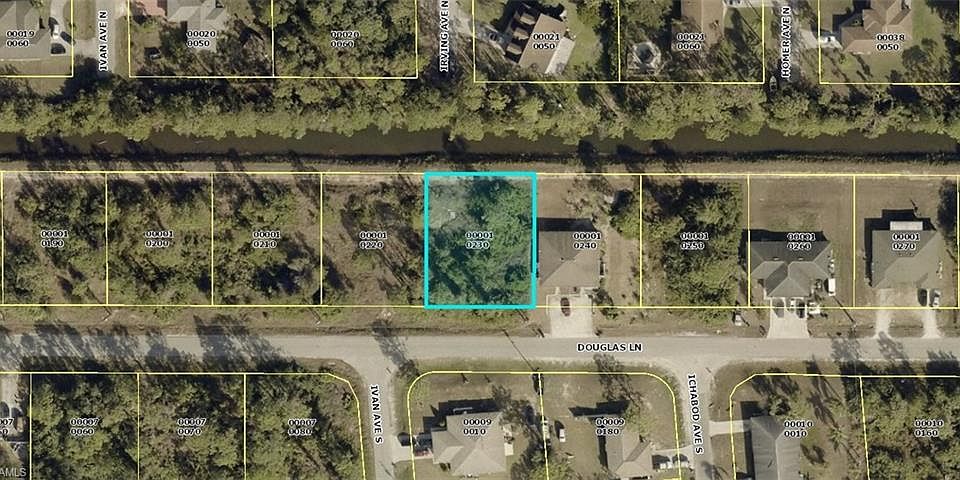 2nd image of 4636/4638 Douglas Ln Unit 8