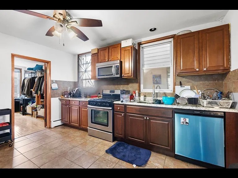 37 Terrace Ave #2 — Photo 5