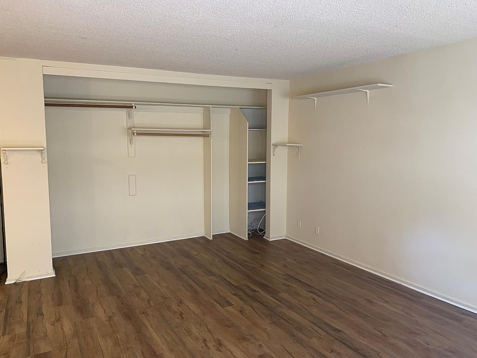 10944 Strathmore Drive, #305, Westwood, CA 90024 - STUDIO Apartment