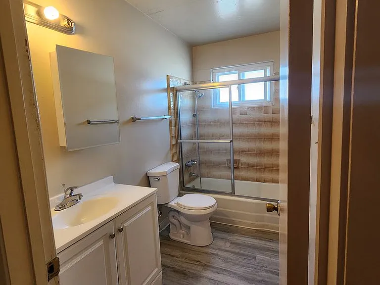 350 - 2905 Old Almaden Rd — Photo 15